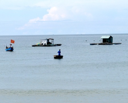 Một vùng nuôi ngọc trai ở đảo Phú Quốc.