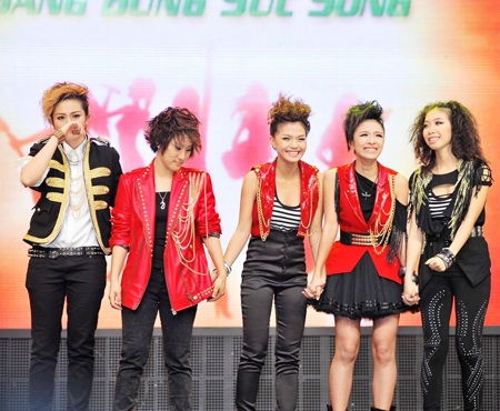 Nhóm nhạc X5 ra đời sau đêm chung kết Sáng bừng sức sống - 9