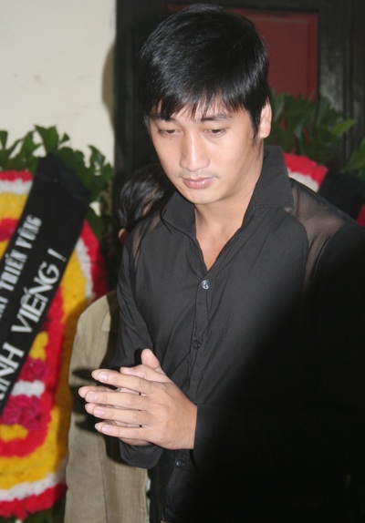 Nghệ sỹ tiễn biệt NSƯT Thu An trong mưa rét - 16