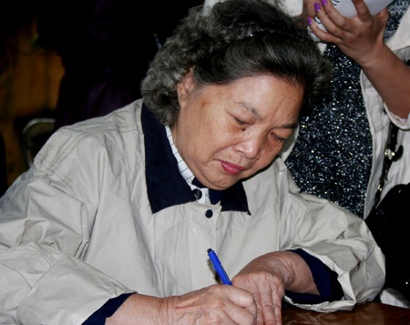 Nghệ sỹ tiễn biệt NSƯT Thu An trong mưa rét - 21