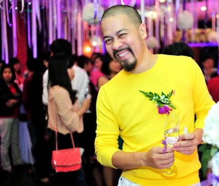 Vợ chồng hoa hậu Thùy Lâm tình tứ  - 12