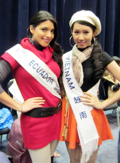 Lê Huỳnh Thúy Ngân thân thiết với người đẹp Trung Quốc - 5