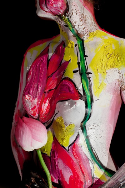 Thổi hồn sen vào body art - 2 Thổi hồn sen vào body art - 2