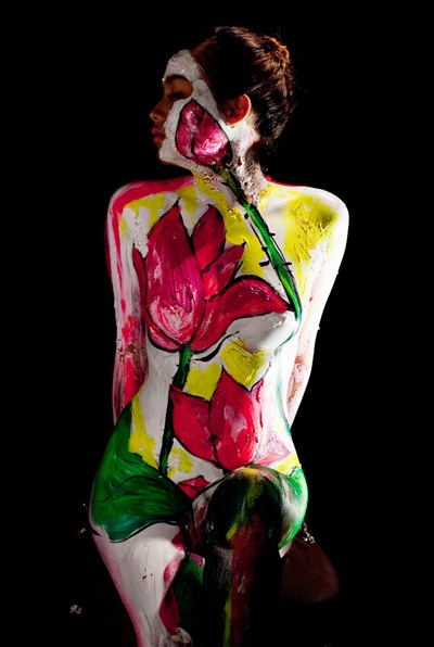 Thổi hồn sen vào body art - 3 Thổi hồn sen vào body art - 3