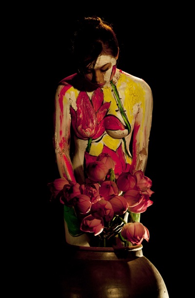Thổi hồn sen vào body art - 4 Thổi hồn sen vào body art - 4