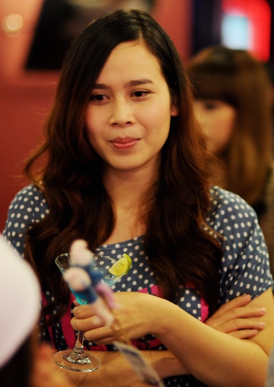 Lưu Hương Giang chưa vội lấy lại vóc dáng sau sinh - 2