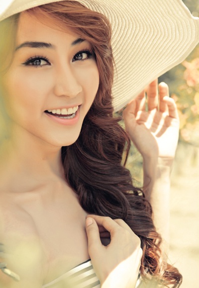 Sau Trang Nhung, Ngân Khánh cũng quyết định bỏ sô diễn Vũ điệu đường cong