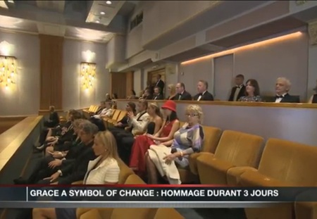 Người đẹp Việt bất ngờ “lọt” vào tiệc hoàng gia của Công quốc Monaco