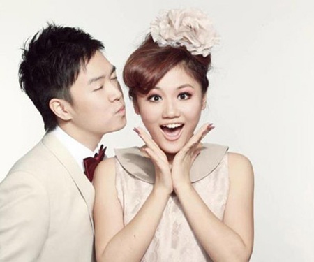 Hâm nóng tình yêu trong “Đêm An Lành” dịp Giáng Sinh - 1 Đêm nhạc có sự tham gia của Lê Hiếu, Văn Mai Hương...