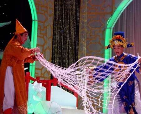 Táo Kinh tế và Táo Y tế trở thành... "cặp đôi hoàn hảo" - 12