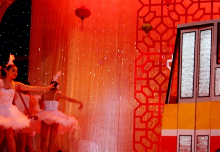 Táo Kinh tế và Táo Y tế trở thành... "cặp đôi hoàn hảo" - 2