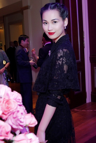 “Cô gái thời trang” Tống Diệu Hằng mong 2013 sẽ là năm đặc biệt - 2 Hào Hoa