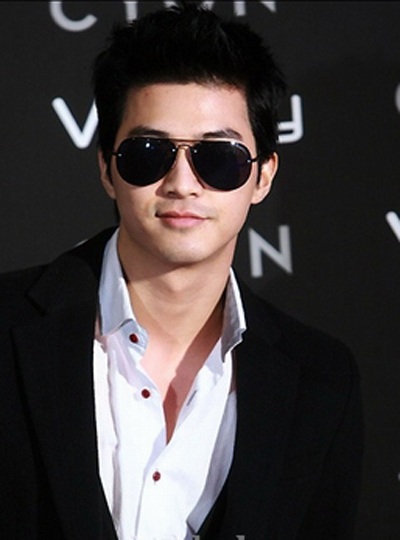 Diễn viên Kim Ji Hoon vào vai Lee Bok Soo