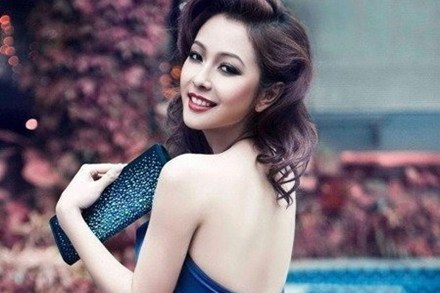 Bát nháo giải thưởng showbiz Việt - 1 Jennifer Phạm từng đoạt giải Bà mẹ của năm