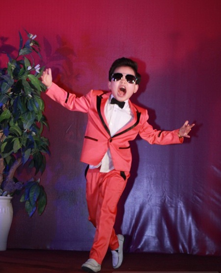 Tiểu Psy biểu diễn tại Việt Nam