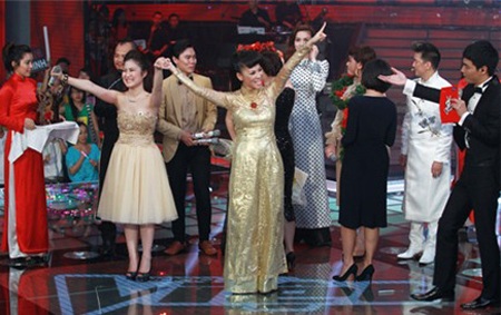 Ca sỹ Thu Minh: "Sẽ rời ghế huấn luyện viên mùa tới" - 3 Ca sỹ Thu Minh: Sẽ rời ghế huấn luyện viên mùa tới