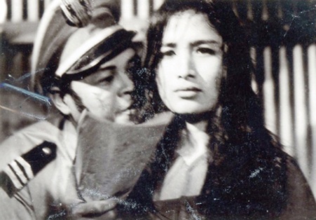 NSND Trà Giang trong phim Vĩ tuyến 17 ngày và đêm