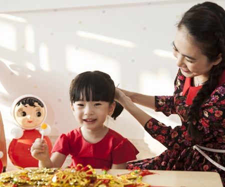 Thanh Thảo tâm sự cùng con yêu - 4 Thanh Thảo và con gái