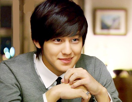 “Hotboy” của màn ảnh Hàn Quốc- Kim Bum đến Việt Nam - 2 Nam diễn viên Kim Bum