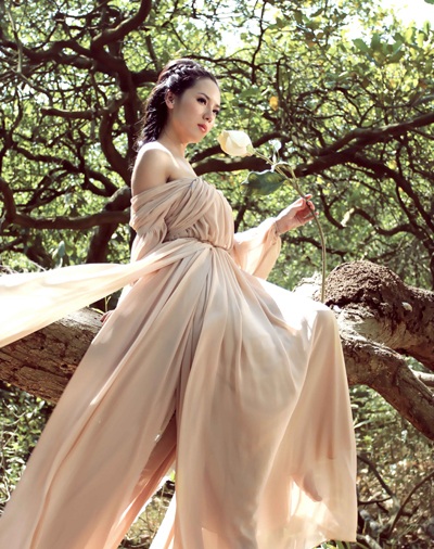 Phương Linh xinh đẹp như nữ thần