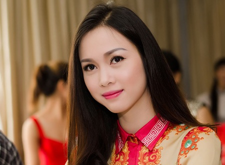 Người đẹp Ngọc Anh là Đại sứ hình ảnh của Nữ hoàng Biển - 3 Ngọc Anh ngày càng xinh đẹp. Cô từng lọt vào top 5- Hoa hậu Việt Nam 2012