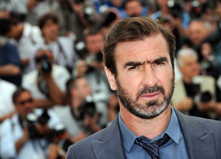 Những cầu thủ tài sắc "gây sốt" với giới giải trí - 4 Năm 2010, Eric Cantona ra mắt trong vai trò một diễn viên sân khấu trong