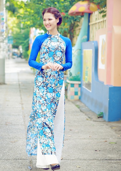 Hoa hậu Trần Thị Quỳnh đẹp nền nã với áo dài - 5 Hào Hoa
