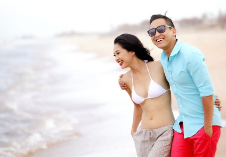 Khi được hỏi về Hứa Vĩ Văn, Minh Khuê dành nhiều lời khen tặng