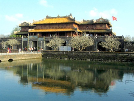 Người làm quản lý văn hóa còn thiếu hiểu biết về di sản - 1 Người làm quản lý văn hóa còn thiếu hiểu biết về di sản