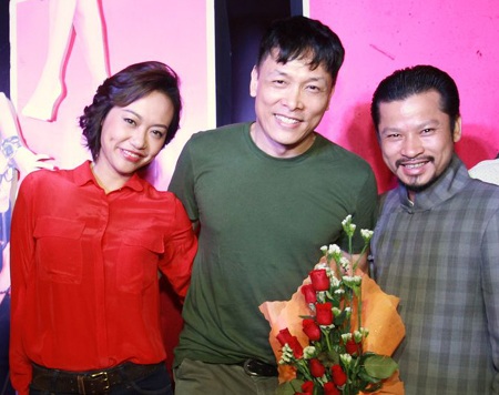 Hồng Anh “ủng hộ” phim mới của Ngô Quang Hải - 2 Hồng Ánh và Ngô Quang Hải từng học cùng nhau một khóa tiếng Anh.