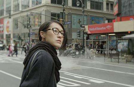Phim Việt “vươn mình” thực hiện cảnh quay tại New York - 8 Kathy Uyên vào vai một nhà thiết kế trẻ trong Âm mưu giày gót nhọn