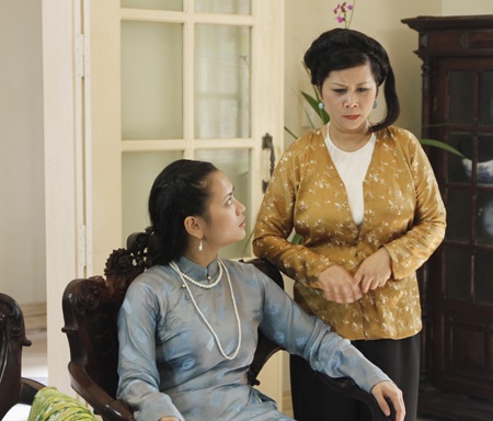 “Đạo diễn Nhuệ Giang khó tính đến phát ghét” - 4 Minh Hằng là diễn viên khiến đạo diễn Nhuệ Giang hài lòng nhất.