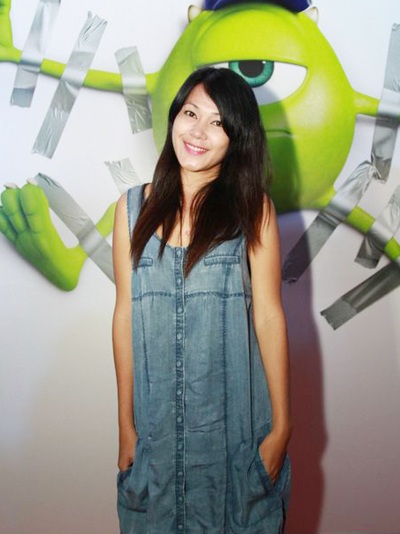 Đến tham dự buổi ra mắt phim còn có diễn viên Đinh Y Nhung