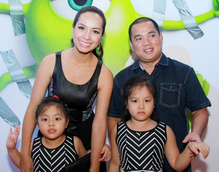 Gia đình người mẫu Thúy Hạnh