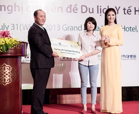 Hoa hậu Ngọc Hân đề cao vẻ đẹp của lòng nhân ái - 1 Hoa hậu Ngọc Hân đề cao vẻ đẹp của lòng nhân ái