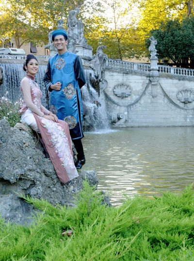Áo dài khơi dậy niềm tự hào dân tộc ở Ý - 11 Áo dài Việt tỏa sáng ở Ý