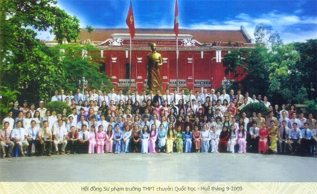 Đọc “Quốc học Huế xưa & nay”