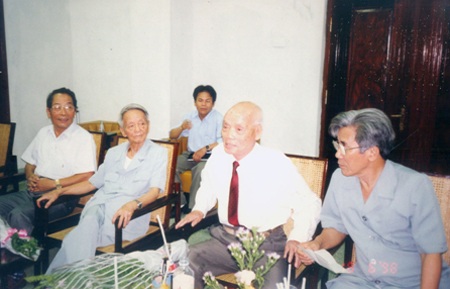 Những tư liệu quý về nhạc sỹ Trần Hoàn - 4 Những tư liệu quý về nhạc sỹ Trần Hoàn