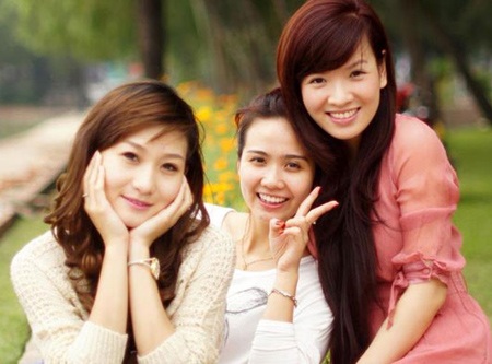 Phim truyền hình Việt đang… “sến hóa” để lấy khán giả? - 1 Dàn diễn viên trẻ đẹp+ tình yêu ngang trái+ hình ảnh chau chuốt= phim lãng mạn made in Việt Nam