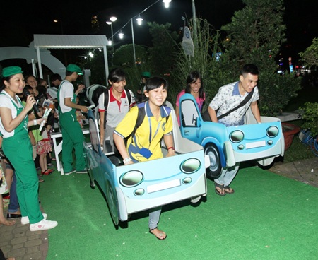 Trải nghiệm văn hóa Hà Lan giữa lòng thành phố - 3 Một trong những hoạt động thú vị tại gian hàng Sữa Chọn của FrieslandCampina Việt Nam