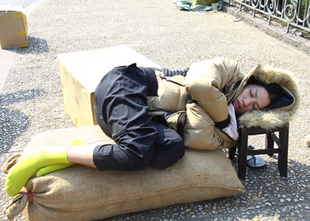 Trương Ngọc Ánh ngất xỉu vì vai diễn “nữ đại ca” - 8 Phim quay trong những ngày giá lạnh ở Nam Định