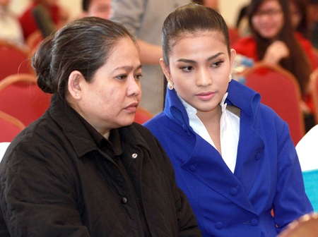 Vẻ đẹp rạng ngời của Trương Thị May