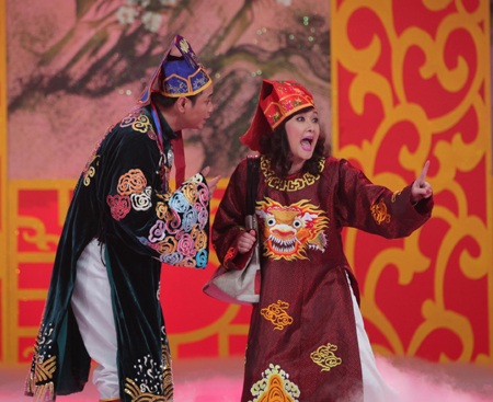 Táo Kinh tế (Quang Thắng) vào chầu với phong cách... trai đẹp bị trục xuất