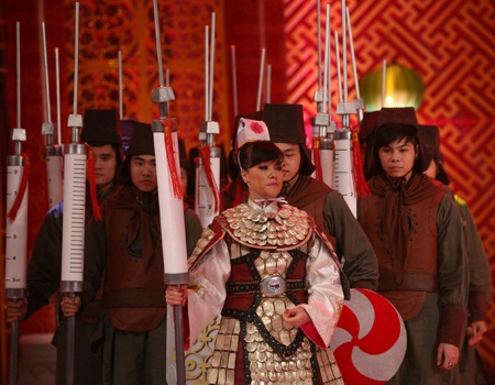 Táo Kinh tế (Quang Thắng) vào chầu với phong cách... trai đẹp bị trục xuất