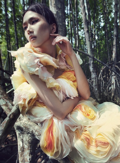 Sức quyến rũ của những thiết kế lấy cảm hứng từ hoa mẫu đơn - 9 Hào Hoa