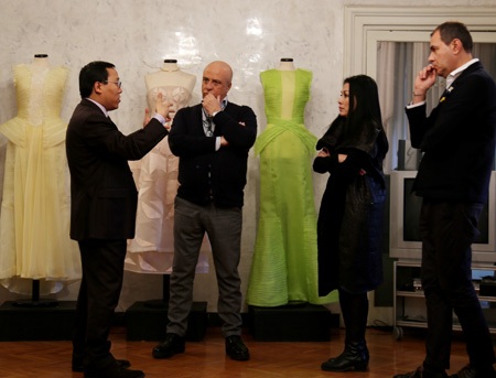 Các nhà thiết kế Việt Nam tại Rome hôm 24/2