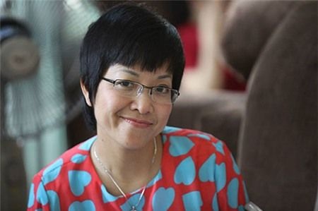MC Thảo Vân “trấn an” dư luận về bệnh teo thùy não - 2 Ảnh chụp khi MC Thảo Vân đang khám