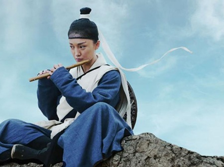 Châu Tấn giả trai trong phim Long môn phi giáp