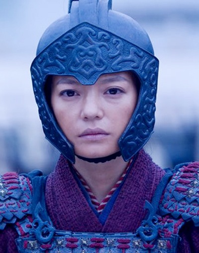 Hình ảnh giả trai của Chương Tử Di trong bộ phim Thập diện mai phục (đạo diễn Trương Nghệ Mưu)