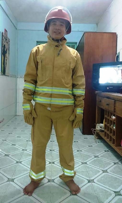 Anh Vũ trong bộ đồng phục tham gia Hội thao Phòng cháy chữa cháy TPHCM.